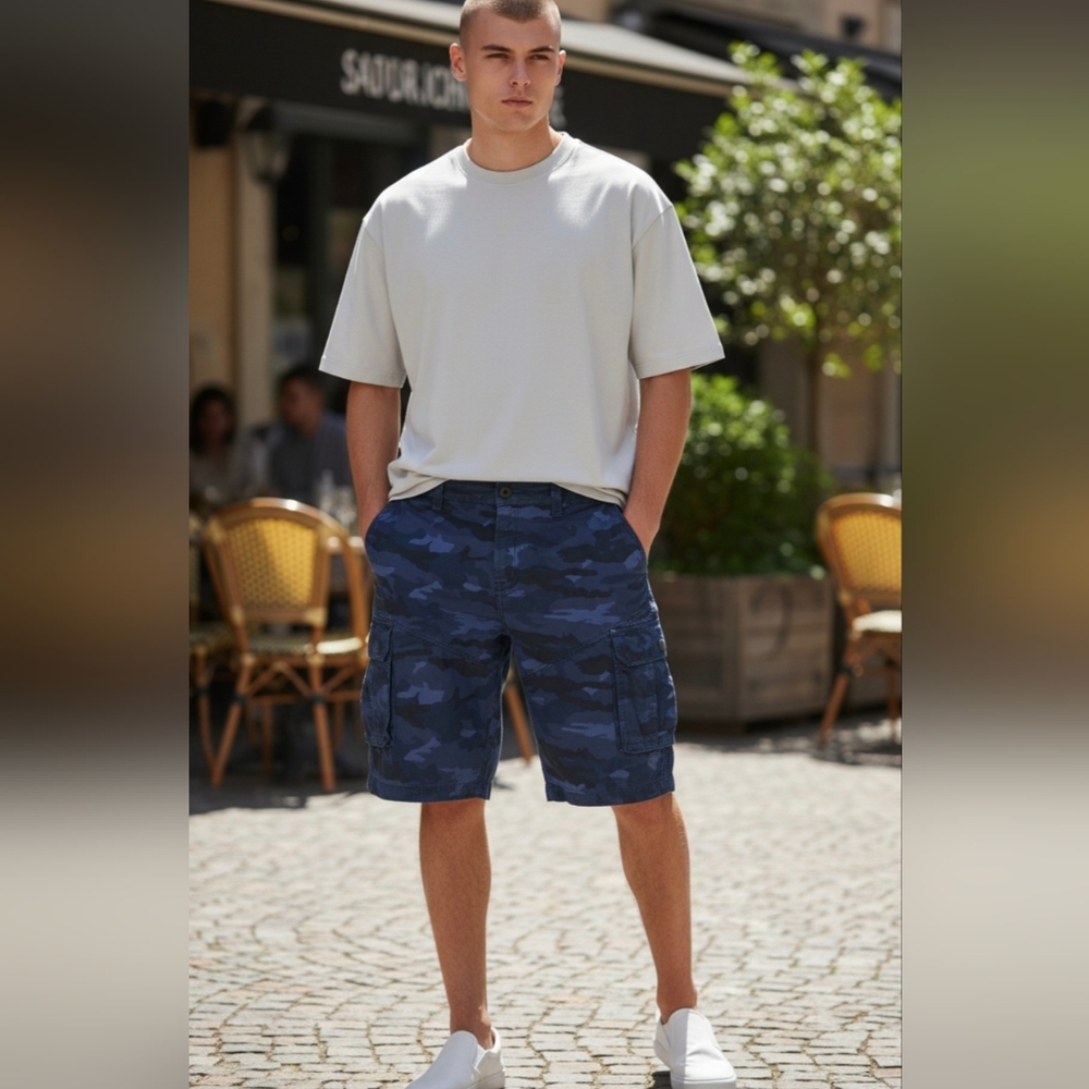 Men's Blue Camo Cargo Shorts